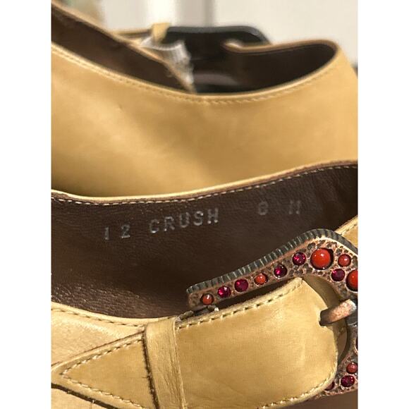 Donald J. Pliner Mary Jane Heels - Picture 6 of 10